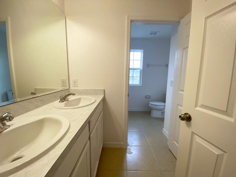 Bathroom - Destin by Landsea Homes