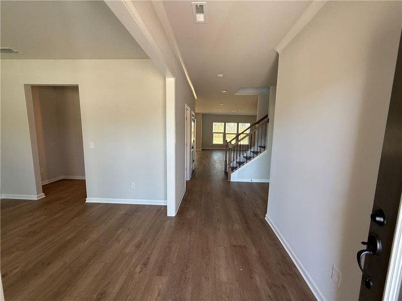 Spacious, unfurnished interior of a new home in Oakwood, Cumming (Image 15).