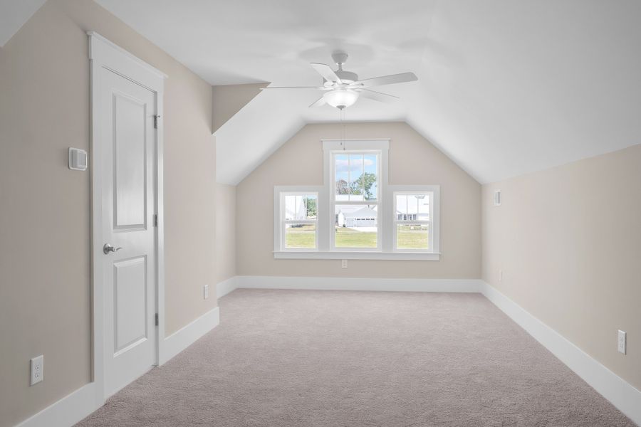 Representative unfurnished interior of a home built from the Claremont by Bill Clark Homes in Sidbury Landing, Wilmington (Image 33).