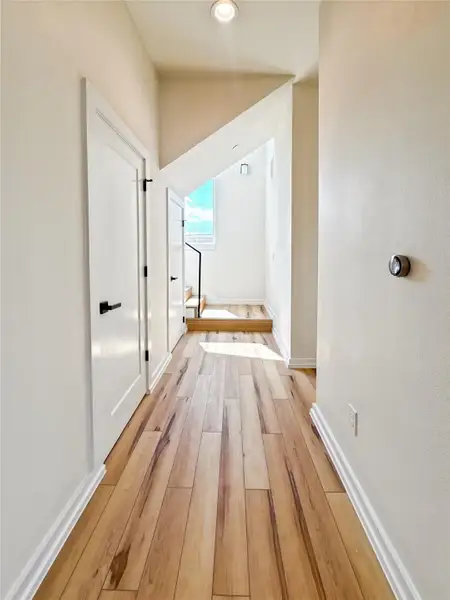 Spacious, unfurnished interior of a new home in , Austin (Image 11).