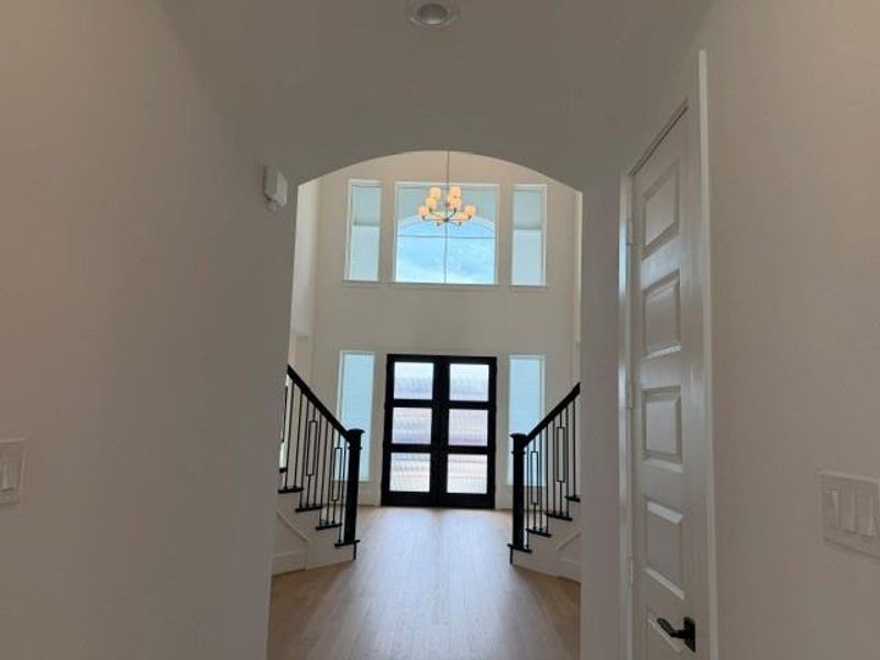 Spacious, unfurnished interior of a new home in Dunham Pointe, Cypress (Image 19). Spacious, unfurnished interior of a new home in Dunham Pointe, Cypress (Image 19).