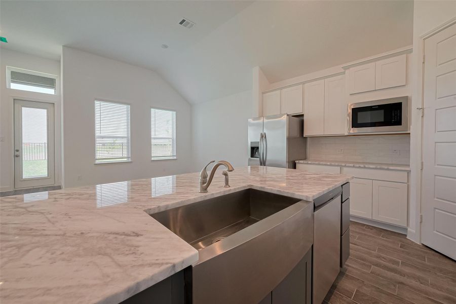 Image 43 of a home in Lago Mar. Image 43 of a home in Lago Mar.