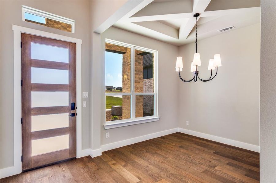 Spacious, unfurnished interior of a new home in , Weatherford (Image 18).