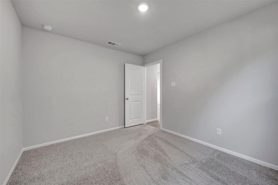 Spacious, unfurnished interior of a new home in Elevon, Lavon (Image 28). Spacious, unfurnished interior of a new home in Elevon, Lavon (Image 28).