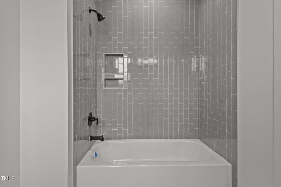 64-web-or-mls-DSC_7234