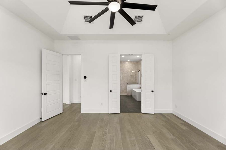 Representative unfurnished interior of a home built from the 5022 by Tradition Homes in Lakewood at Brookhollow – 60′ Lots, Prosper (Image 27).