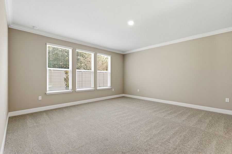 Spacious, unfurnished interior of a new home in Headwaters at Lofton Creek, Yulee (Image 25).