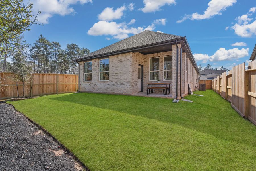 Representative exterior details of a home built from the Athens by Chesmar Homes in The Woodlands Hills, Willis (Image 4).