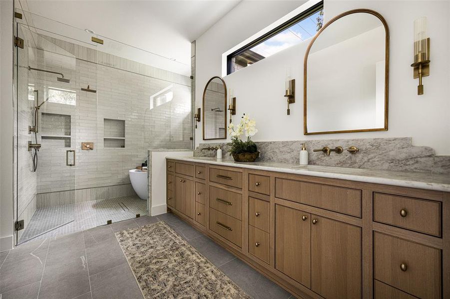 Furnished interior view inside a new home in , Dallas (Image 17). Furnished interior view inside a new home in , Dallas (Image 17).