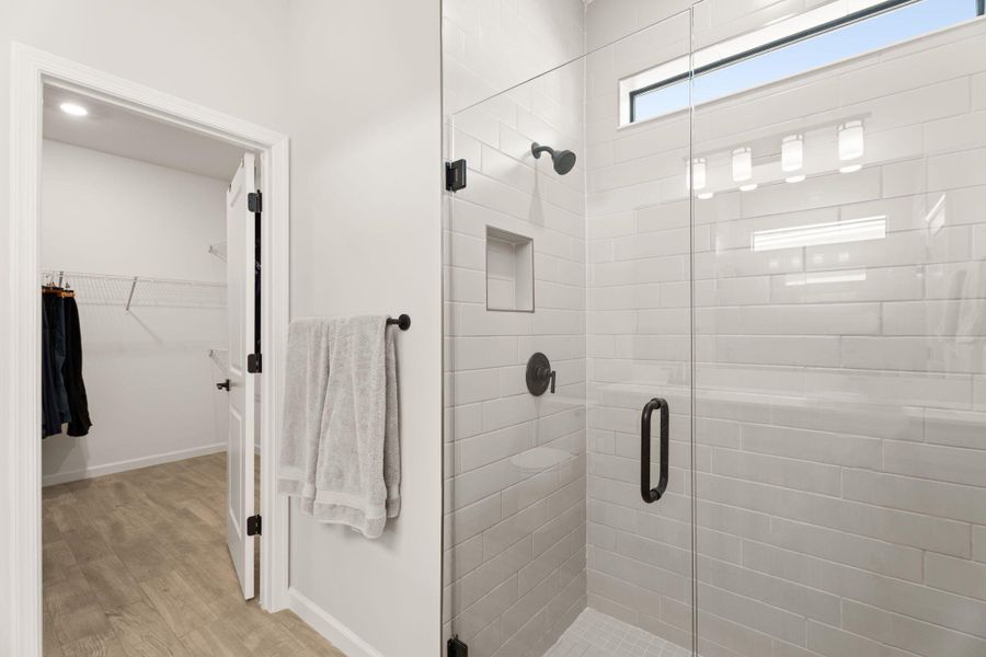 Furnished interior view inside a new home in Veranda Gardens, Port St. Lucie (Image 6).