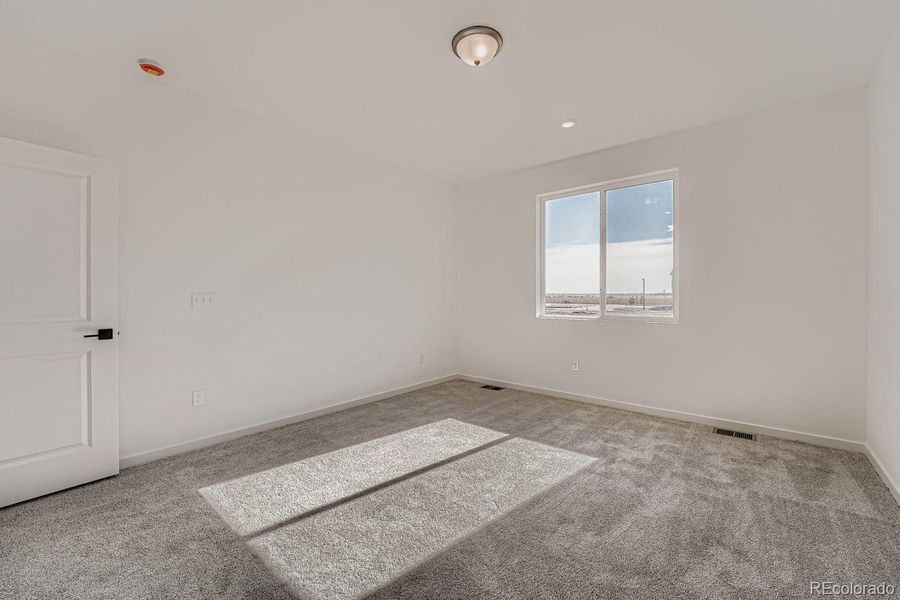 Images not from actual home, but are from same floor plan.