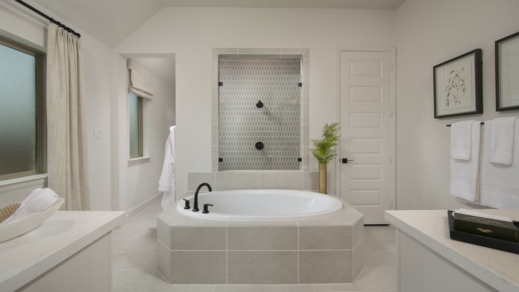 Close-up of interior finishes inside a home in Midline, Houston (Image 20).