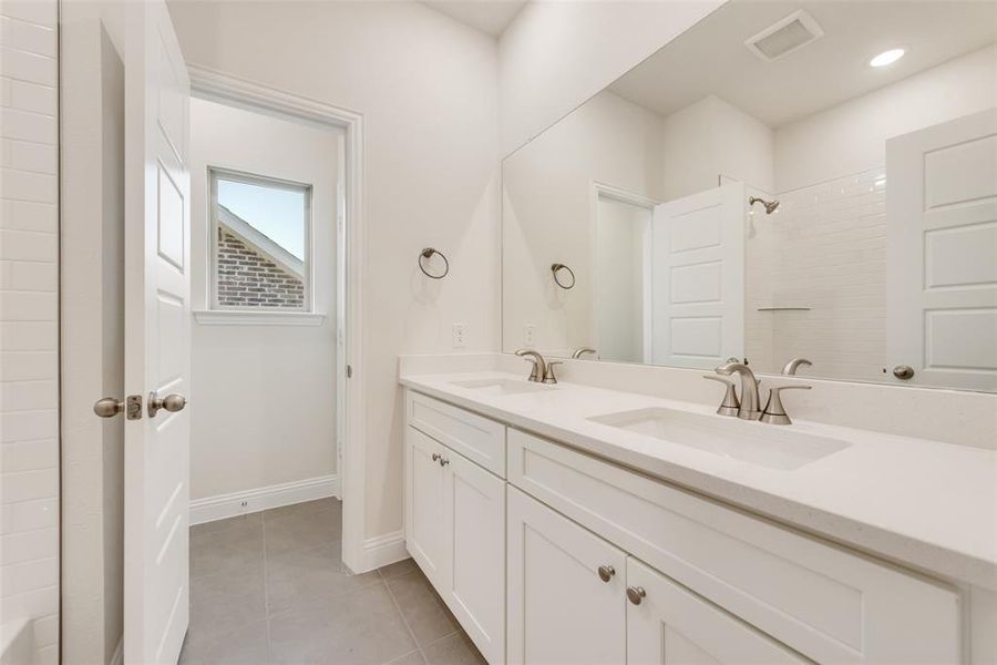 Furnished interior view inside a new home in Arbors at Legacy Hills, Celina (Image 4). Furnished interior view inside a new home in Arbors at Legacy Hills, Celina (Image 4).