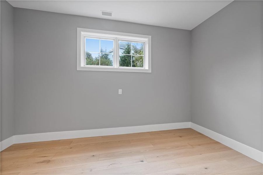Spacious, unfurnished interior of a new home in , Marietta (Image 29).