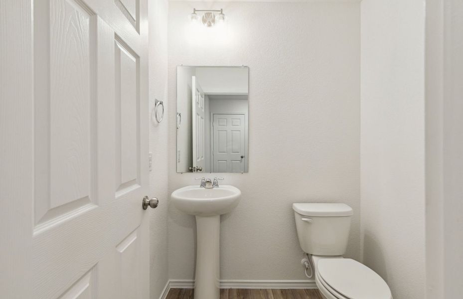 Representative furnished interior of a home built from the Dinero by Centex in Arboretum Estates, Terrell (Image 10). Representative furnished interior of a home built from the Dinero by Centex in Arboretum Estates, Terrell (Image 10).
