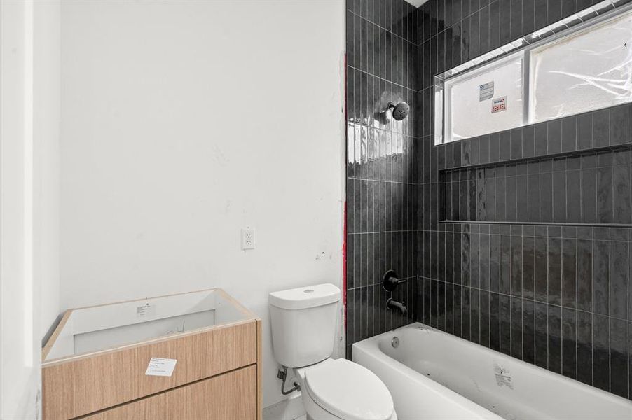 Secondary bathroom