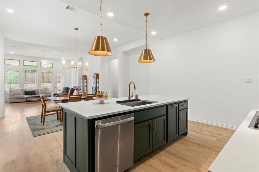 Furnished interior view inside a new home in Inspiration, Lucas (Image 15).