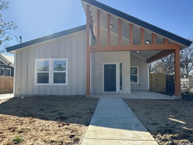 Exterior details and patio area of a home in , San Antonio (Image 3).