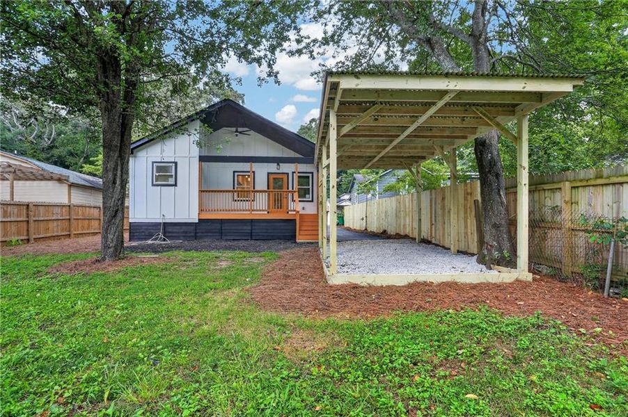 Exterior details and patio area of a home in , Scottdale (Image 29).