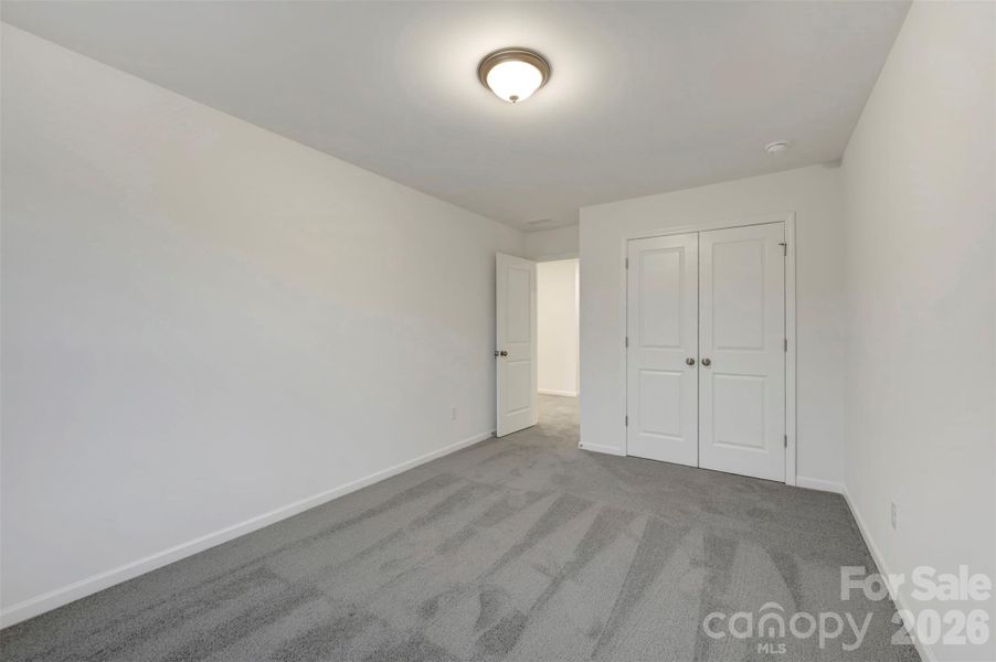 Secondary bedroom Secondary bedroom