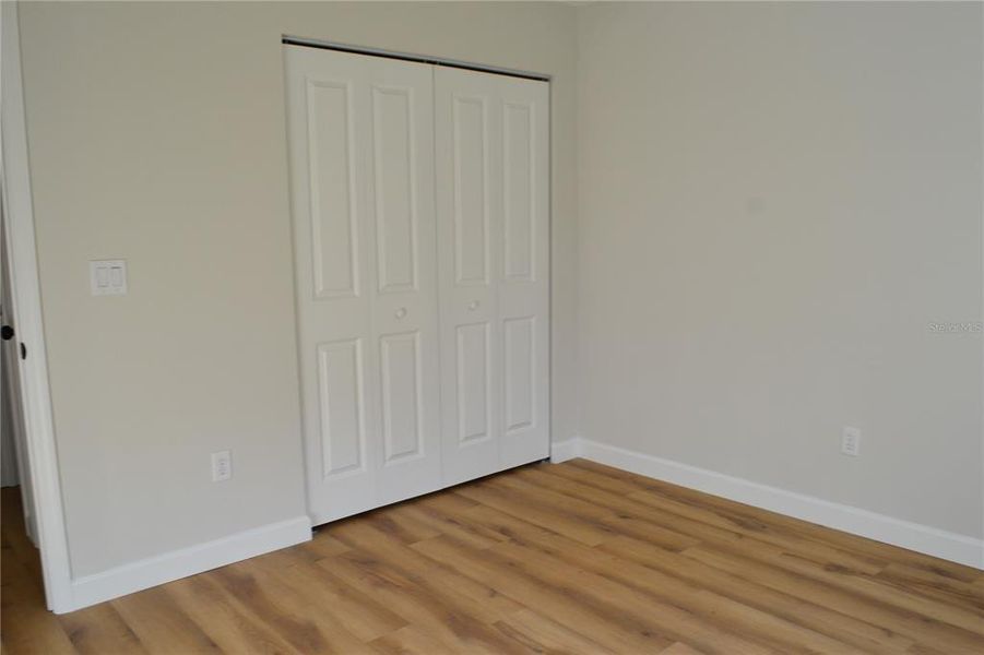Spacious, unfurnished interior of a new home in , Dunnellon (Image 31).