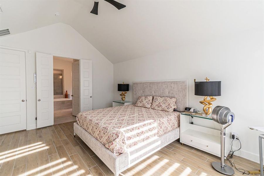 Furnished interior view inside a new home in Sweetgrass, Haslet (Image 10). Furnished interior view inside a new home in Sweetgrass, Haslet (Image 10).