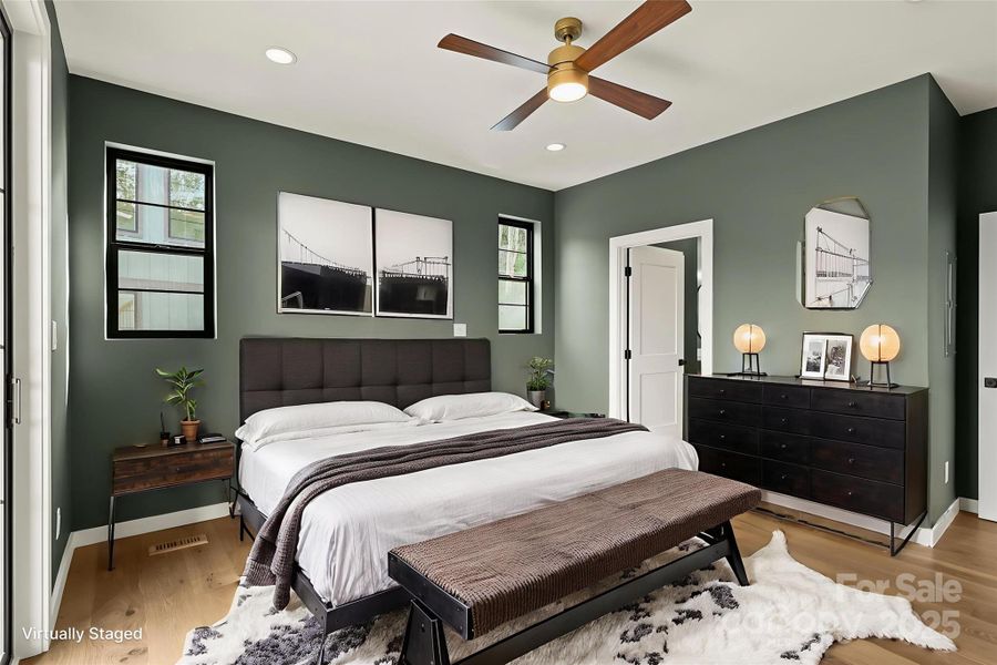 Furnished interior view inside a new home in , Seven Devils (Image 12).