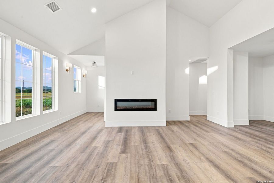 Spacious, unfurnished interior of a new home in , Bandera (Image 31). Spacious, unfurnished interior of a new home in , Bandera (Image 31).