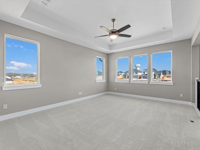 Spacious, unfurnished interior of a new home in Pecan Ridge, Fulshear (Image 17).