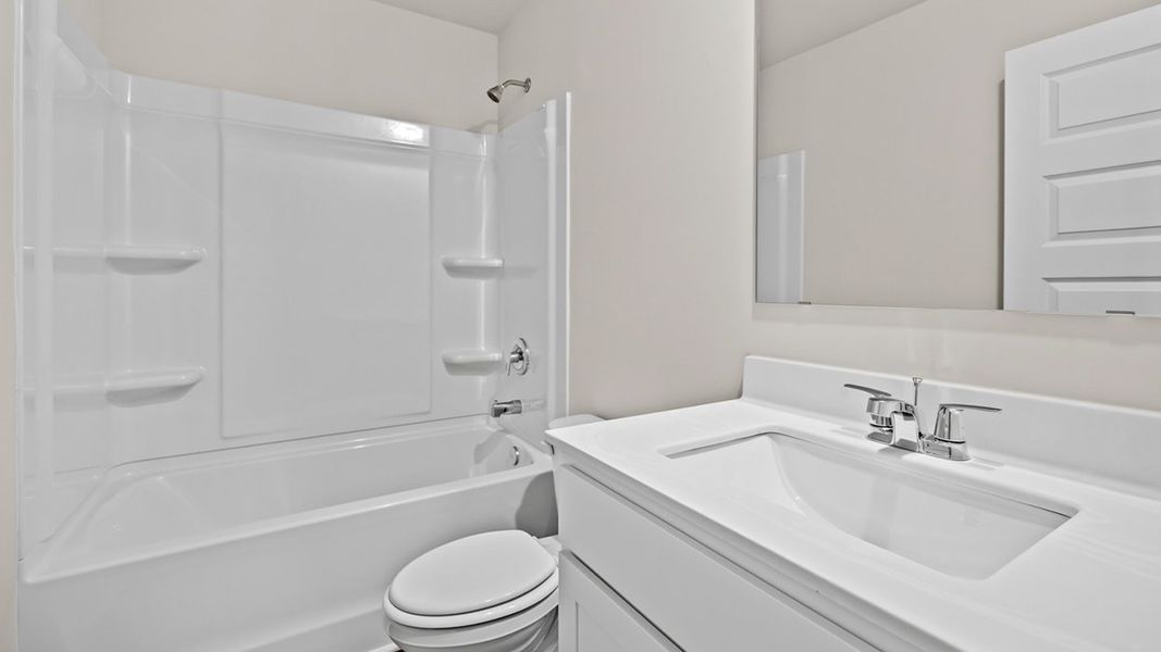 Image 23 representing the Saratoga by D.R. Horton in Oakchase at Hampton, Hampton, GA. Image 23 representing the Saratoga by D.R. Horton in Oakchase at Hampton, Hampton, GA.