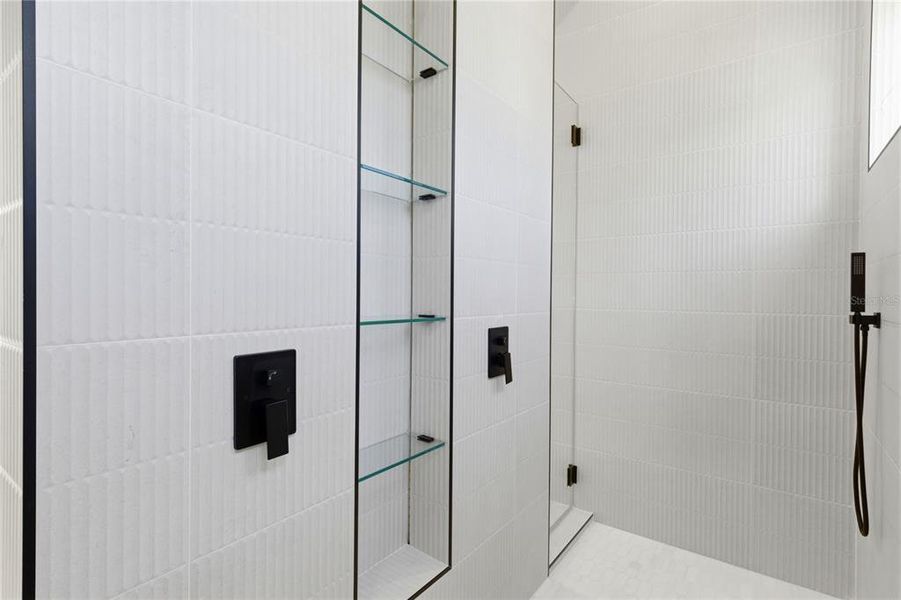 Close-up of interior finishes inside a home in , Cape Coral (Image 20). Close-up of interior finishes inside a home in , Cape Coral (Image 20).