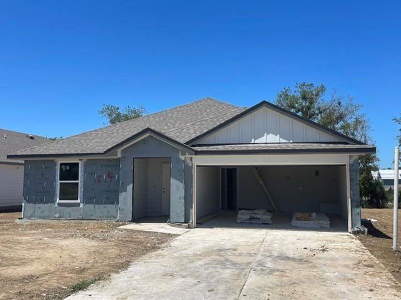 In-progress construction of a new home in Whitetail Run, Caldwell, TX (Image 19). In-progress construction of a new home in Whitetail Run, Caldwell, TX (Image 19).