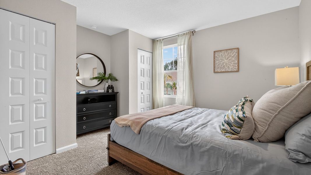 Representative furnished interior of a home built from the Bailey by D.R. Horton in Liberty Cove Townhomes, Yulee (Image 23).