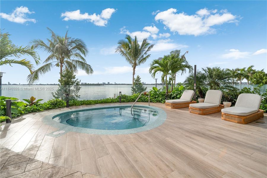 Community amenities in Aria Reserve, Miami (Image 38). Community amenities in Aria Reserve, Miami (Image 38).