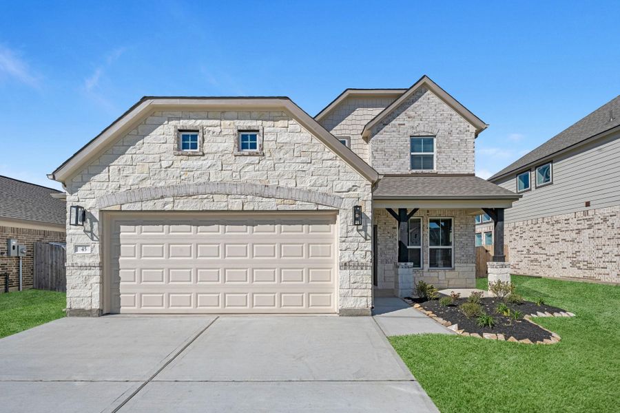 Front exterior of a new home in Beacon Hill, Waller, TX, highlighting curb appeal (Image 20).