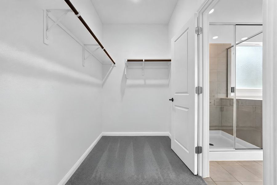 Spacious, unfurnished interior of a new home in Lisso, Pflugerville (Image 17).
