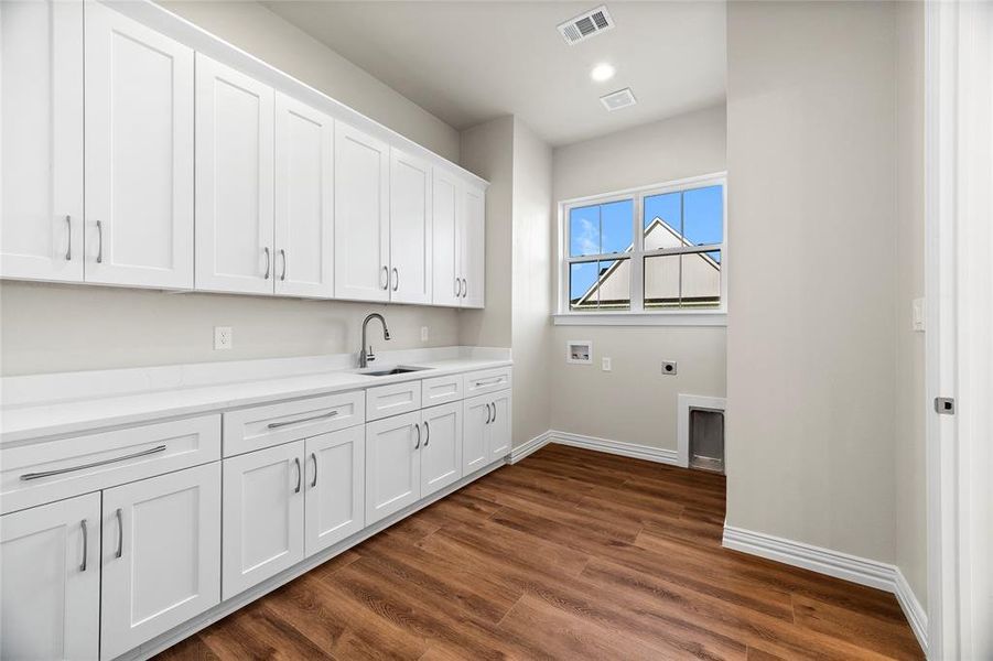 Laundry room access from primary bathroom