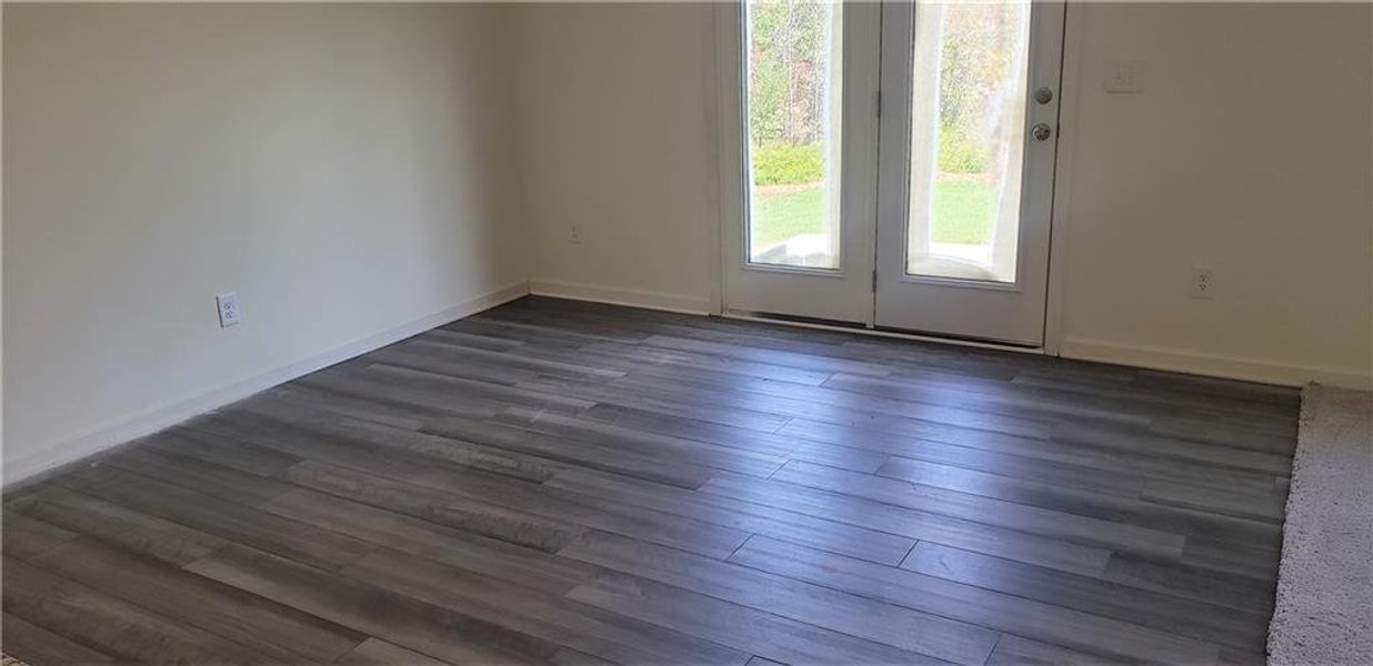 Spacious, unfurnished interior of a new home in Casteel, Bethlehem (Image 15).