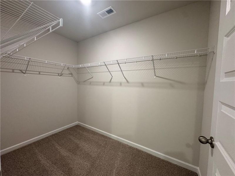 Spacious, unfurnished interior of a new home in Oakchase at Hampton, Hampton (Image 27). Spacious, unfurnished interior of a new home in Oakchase at Hampton, Hampton (Image 27).