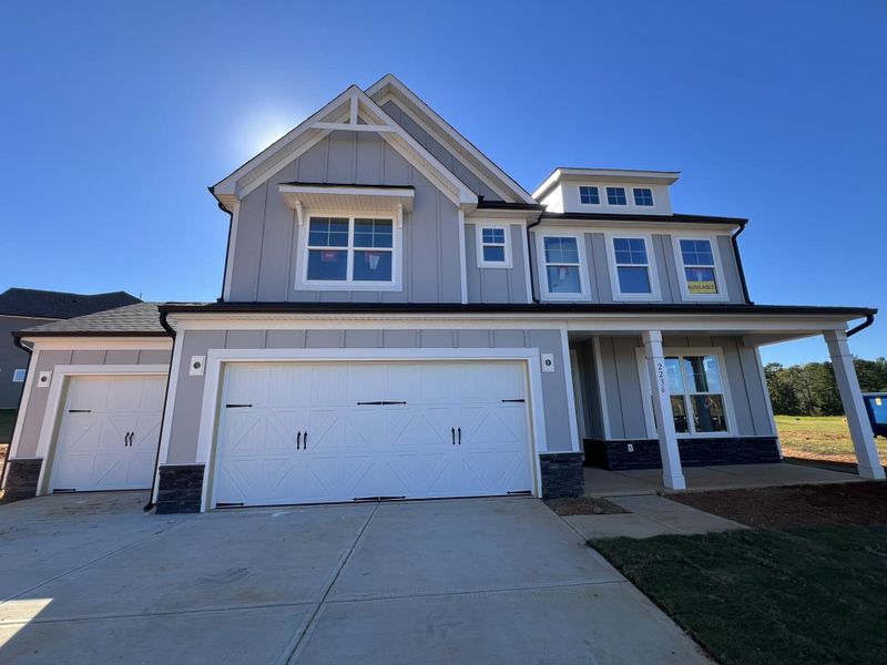 Image 3 of a home in The Enclave at Laurelbrook. Image 3 of a home in The Enclave at Laurelbrook.