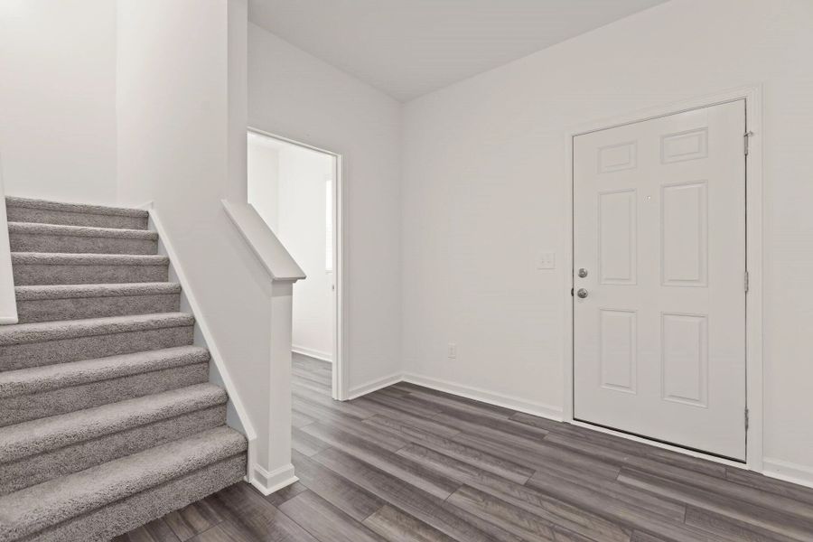 Representative unfurnished interior of a home built from the Hubble by Starlight Homes in Bayview, Conway (Image 18).