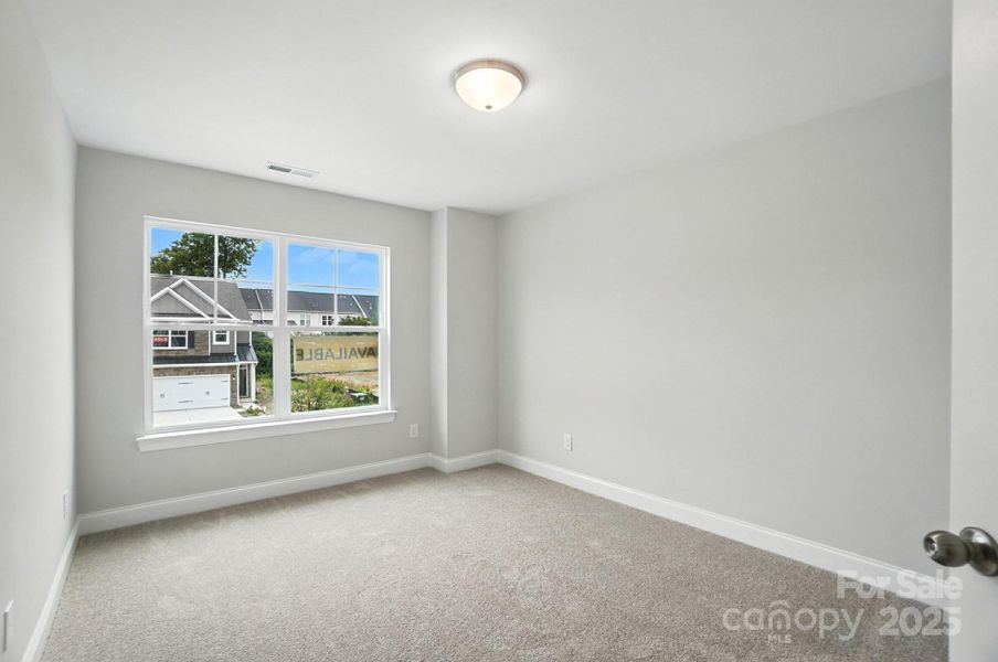 Spacious, unfurnished interior of a new home in Harrisburg Village, Harrisburg (Image 40). Spacious, unfurnished interior of a new home in Harrisburg Village, Harrisburg (Image 40).