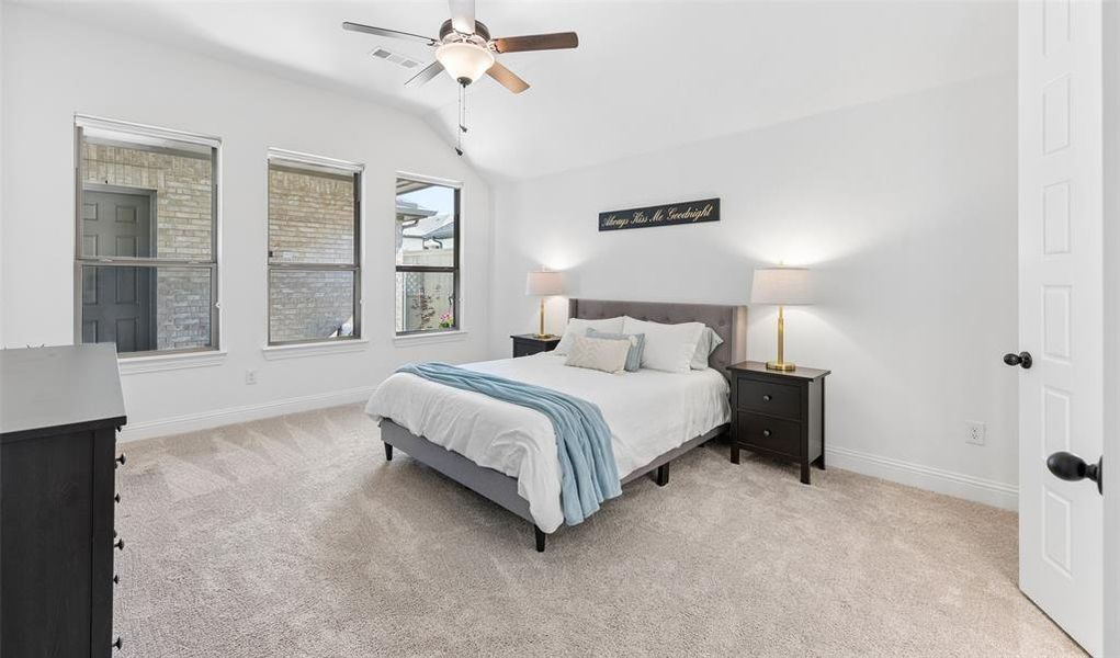 Furnished interior view inside a new home in , Northlake (Image 7).