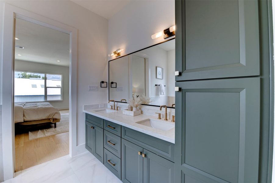 Furnished interior view inside a new home in , Houston (Image 38). Furnished interior view inside a new home in , Houston (Image 38).