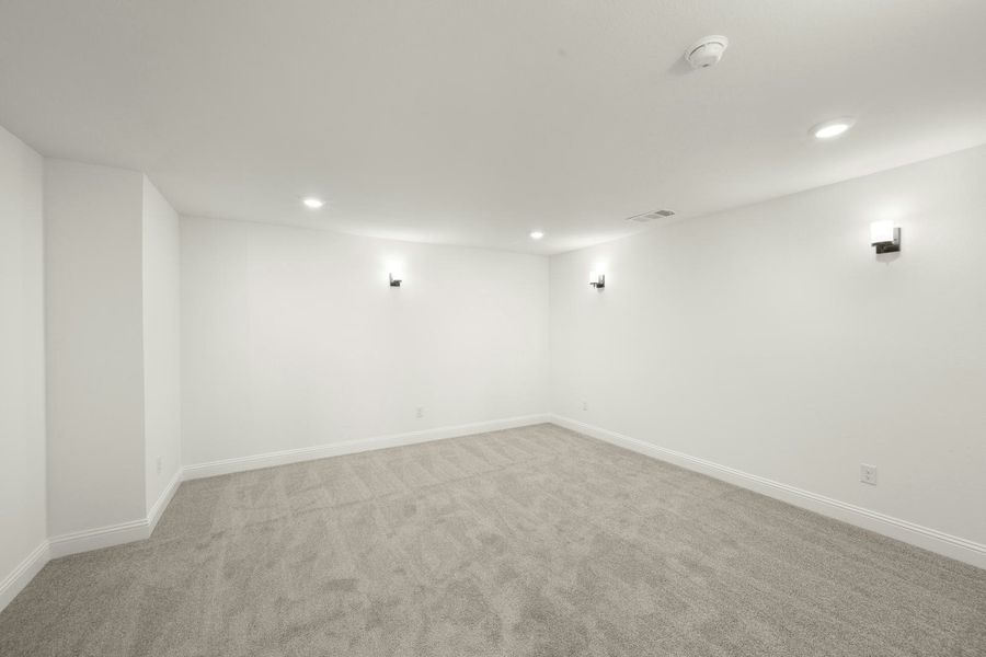 Spacious, unfurnished interior of a new home in Westside Preserve, Midlothian (Image 28).
