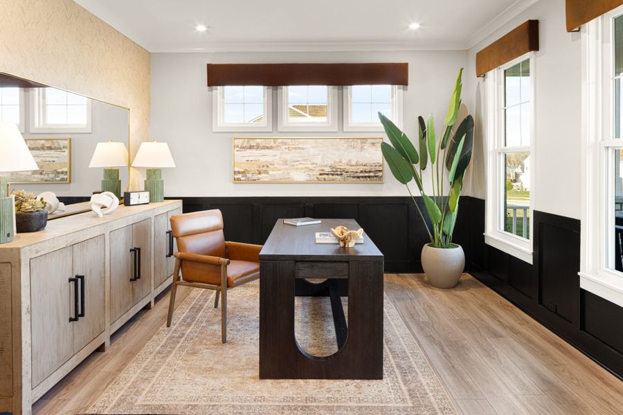 Representative furnished interior of a home built from the Pearson by Fischer Homes in Woodberry, Canton (Image 6).