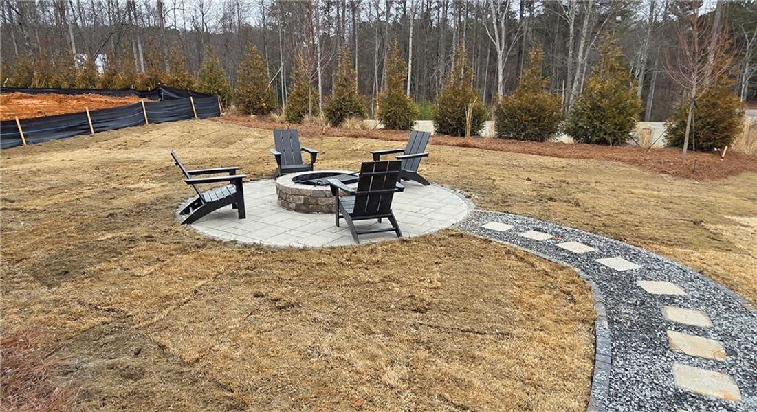 Image 23 of a home in Oakwood.