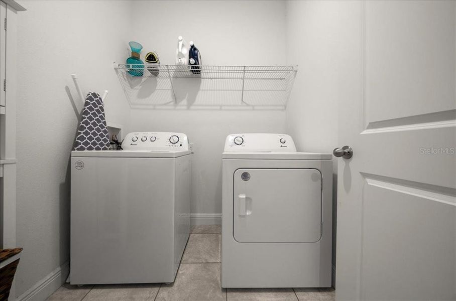 Furnished interior view inside a new home in , Ocala (Image 33).