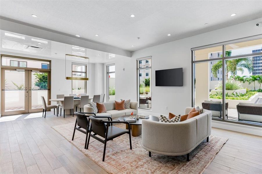 Furnished interior view inside a new home in , St. Petersburg (Image 32).