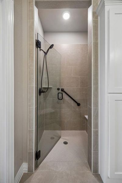 dual sinks. walk in shower. separate water closet. linen closet. walk in closet...this bathroom has so much storage and its beatuiful! dual sinks. walk in shower. separate water closet. linen closet. walk in closet...this bathroom has so much storage and its beatuiful!